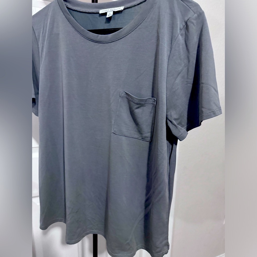 Women’s t shirt